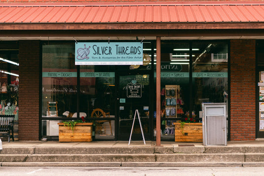 About us – Silver Threads & Golden Needles