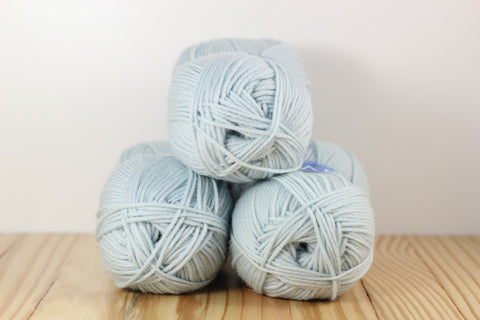 Ultra Wool Worsted 3318 Blue Angel